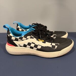 VANS | UltraRange Exo T&C Surf Designs Checkerboard Shoes | Men’s 7/Women’s 8.5